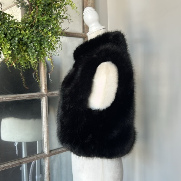 Garage Faux Fur Vest XS - Picture 3 of 6